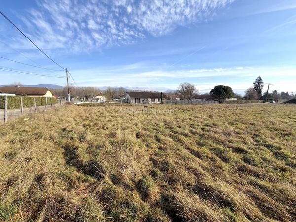 Vente Terrain 401 m2 à Les Avenières Veyrins-Thuellin