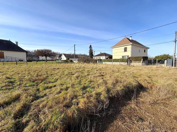 Vente Terrain 401 m2 à Les Avenières Veyrins-Thuellin