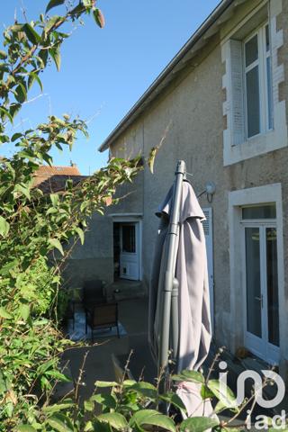 Maison à vendre 7 pièces 150 m² Jouhet