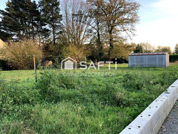 Terrain constructible de 1000m²