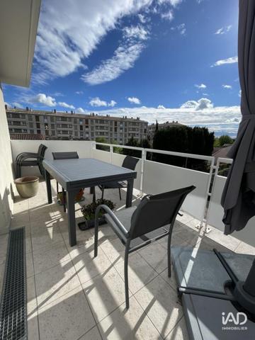 Location appartement 3 pièces 62 m² Salon-de-Provence