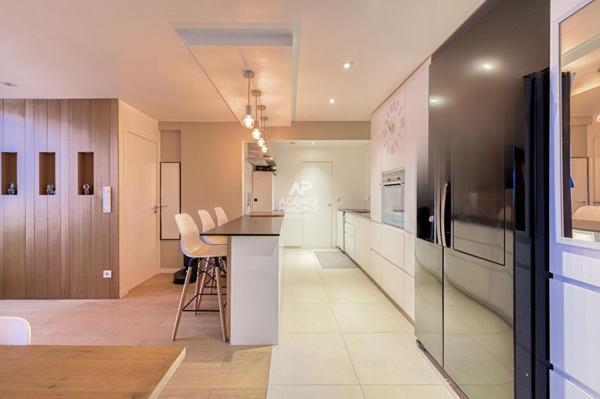 CHAVILLE - Duplex 5 pièces, calme et lumière. €619 000 ** - Référence 660-C