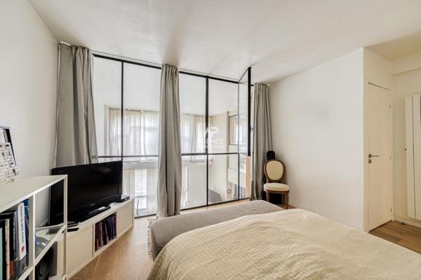 CHAVILLE - Duplex 5 pièces, calme et lumière. €619 000 ** - Référence 660-C