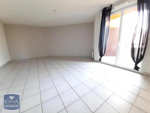 Appartement à louer 2 pièces 43.71m²