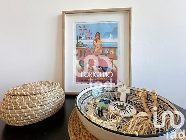 Appartement 3 pièces de 71 m² à Marseille (13009)