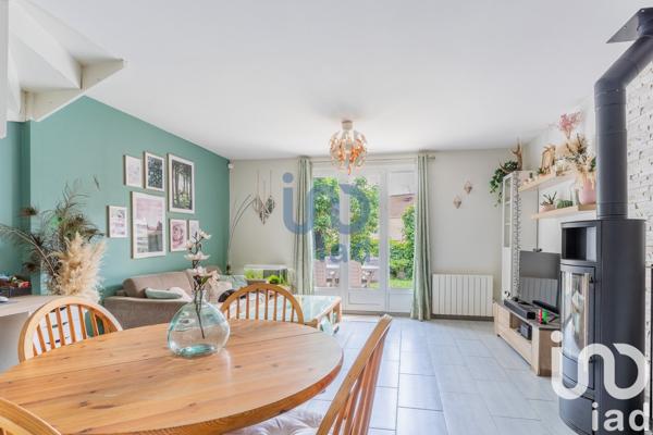 Maison 4 pièces de 70 m² à Lardy (91510)