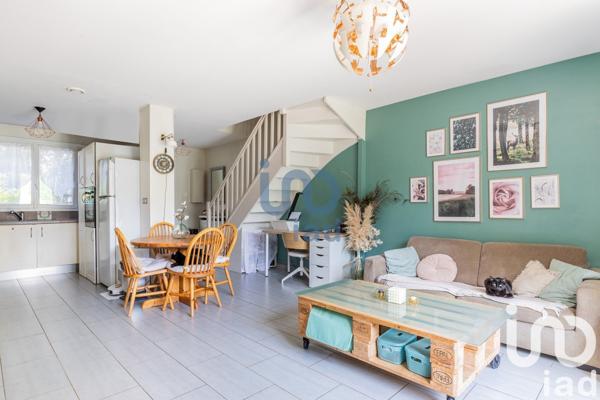 Maison 4 pièces de 70 m² à Lardy (91510)