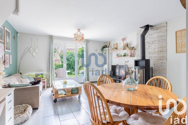 Maison 4 pièces de 70 m² à Lardy (91510)