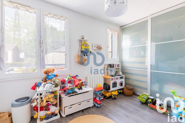 Maison 4 pièces de 70 m² à Lardy (91510)