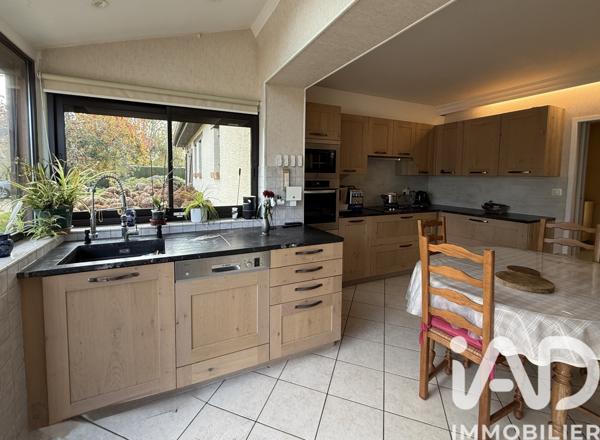 Maison à vendre 7 pièces 235 m² Grand Bourgtheroulde