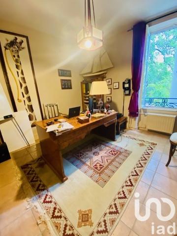 Maison à vendre 14 pièces 365 m² La Guiche