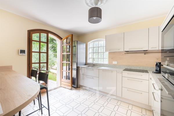 Propriété Familiale entièrement rénovée