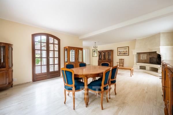 Propriété Familiale entièrement rénovée