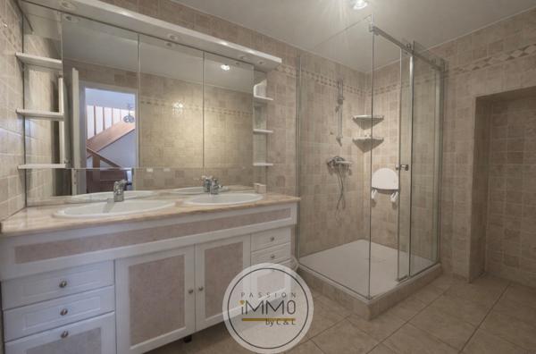Maison de village 4 pièce(s) 3 chambre(s) 87 m²