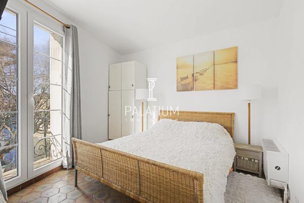 Port-Grimaud – Ensemble de 2 appartements en bord de canal – 169 m² – 2 amarrages