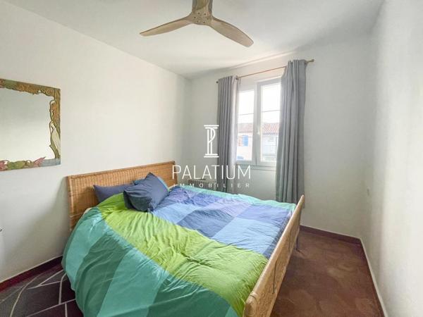 Port-Grimaud – Ensemble de 2 appartements en bord de canal – 169 m² – 2 amarrages