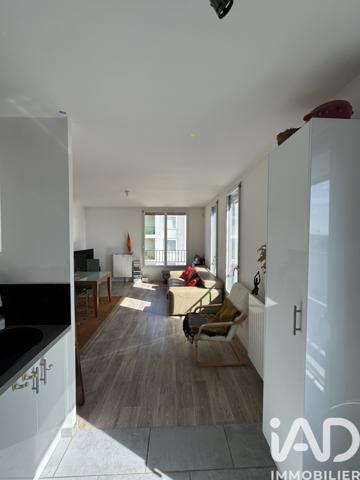 Appartement à vendre 3 pièces 61 m² Évry-Courcouronnes