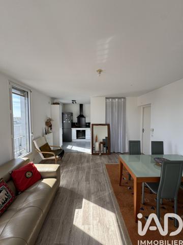 Appartement à vendre 3 pièces 61 m² Évry-Courcouronnes