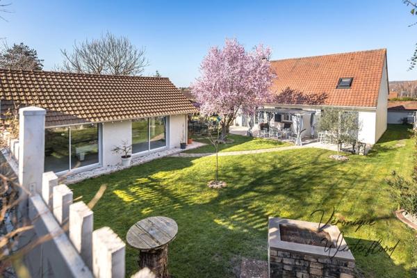 Maison à vendre 5 pièces MANTES LA VILLE (78)130m²-4 chambres-1153m²-garage-sous-sol-dépendance.