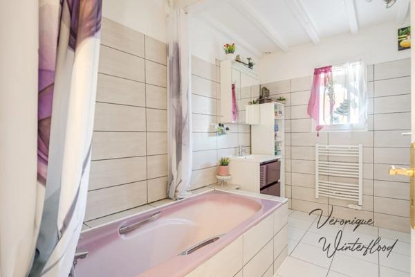 Maison à vendre 5 pièces MANTES LA VILLE (78)130m²-4 chambres-1153m²-garage-sous-sol-dépendance.