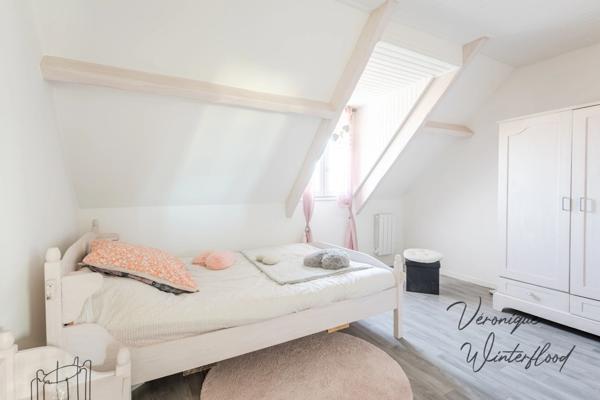 Maison à vendre 5 pièces MANTES LA VILLE (78)130m²-4 chambres-1153m²-garage-sous-sol-dépendance.