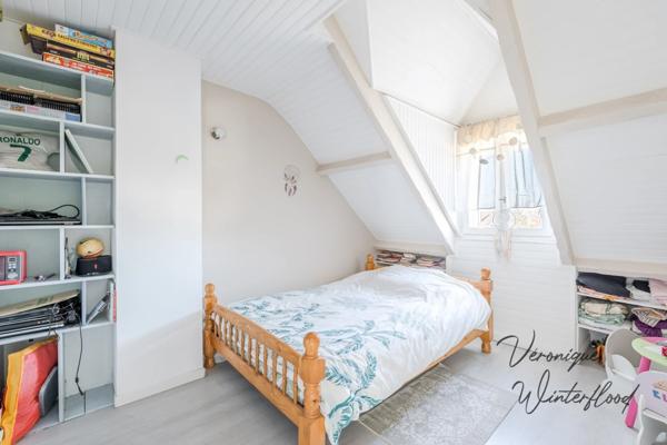 Maison à vendre 5 pièces MANTES LA VILLE (78)130m²-4 chambres-1153m²-garage-sous-sol-dépendance.