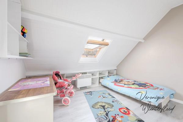 Maison à vendre 5 pièces MANTES LA VILLE (78)130m²-4 chambres-1153m²-garage-sous-sol-dépendance.