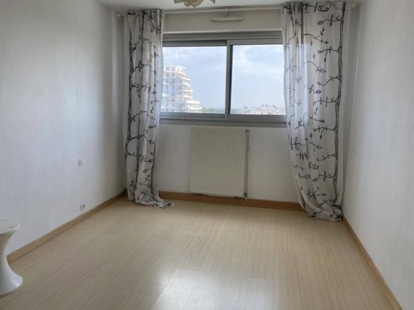 APPARTEMENT T3 AVEC VUE PANORAMIQUE MER