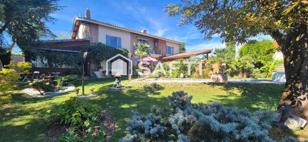 Bâtisse de 220 m² sur un terrain de 1 471 m² à Vienne