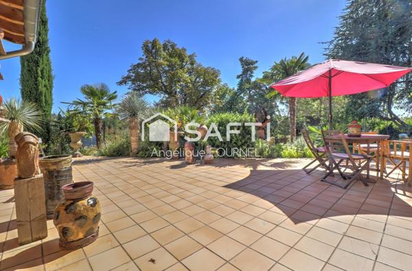 Bâtisse de 220 m² sur un terrain de 1 471 m² à Vienne