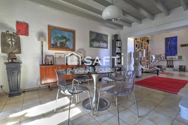 Bâtisse de 220 m² sur un terrain de 1 471 m² à Vienne