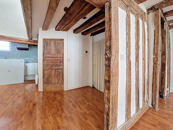 ORLEANS SAINT EUVERTE - APPARTEMENT - 91M2 - 2 CHAMBRES ET 1 BUREAU - PETITE COPROPRIETE