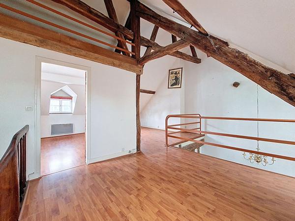 ORLEANS SAINT EUVERTE - APPARTEMENT - 91M2 - 2 CHAMBRES ET 1 BUREAU - PETITE COPROPRIETE