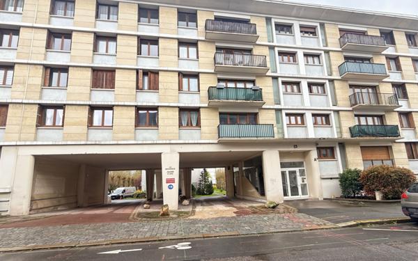 Appartement à vendre    3 pièces • 87,28 m2 Orléans