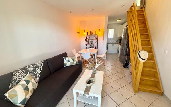 Maison à vendre    2 pièces •  Sanary-sur-Mer