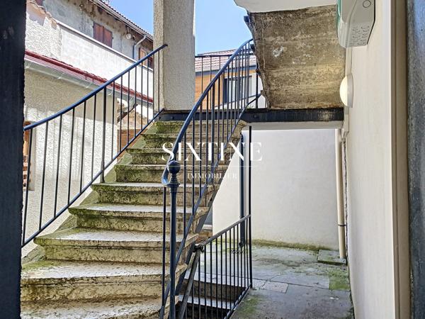 T3 BALCON CENTRE BOURGOIN JALLIEU