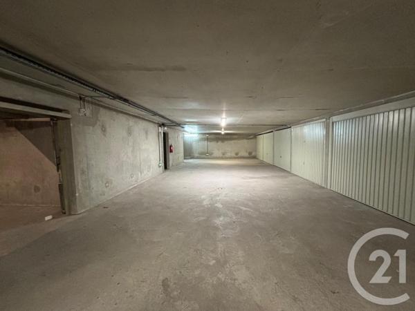 Parking à vendre  25 m2 ST ETIENNE - 42