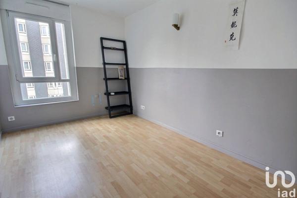 Appartement 3 pièces de 72 m² à Clamart (92140)