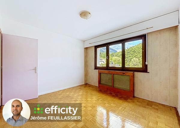 Appartement
         3 pièces
        - 71 m² 219 000 € *