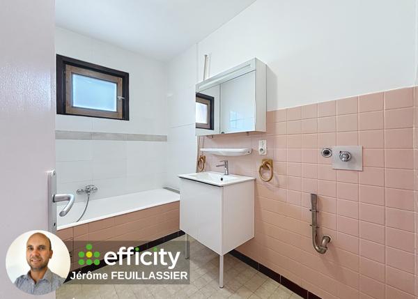 Appartement
         3 pièces
        - 71 m² 219 000 € *