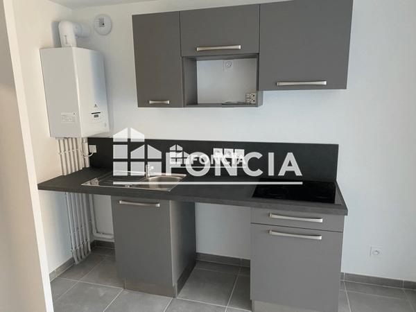 Location Appartement 3 pièces 60.5 m² - 120 AVENUE GENERAL LECLERC Saint Martin Le Vinoux 38950