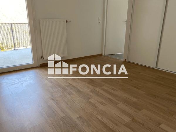 Location Appartement 3 pièces 60.5 m² - 120 AVENUE GENERAL LECLERC Saint Martin Le Vinoux 38950