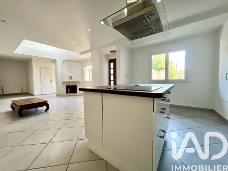 Maison à vendre 6 pièces 149 m² Villecresnes