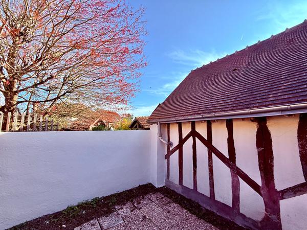 Pépite de Caractère au Coeur Historique de La Ferté Saint Aubin !
