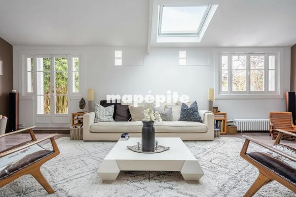 Maison
         5 pièces
        - 182 m² Exclusivité