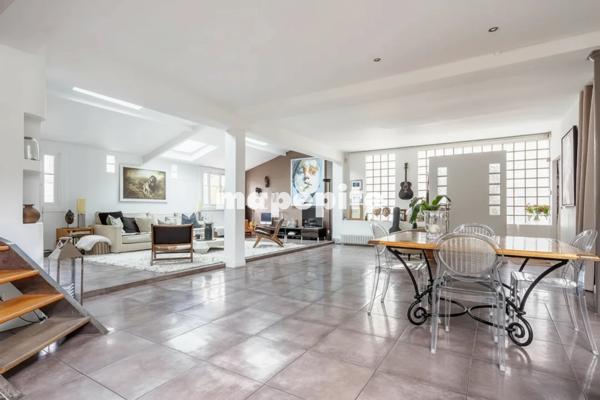 Maison
         5 pièces
        - 182 m² Exclusivité