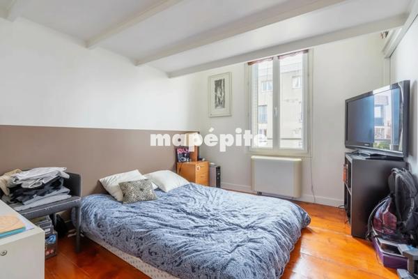 Maison
         5 pièces
        - 182 m² Exclusivité