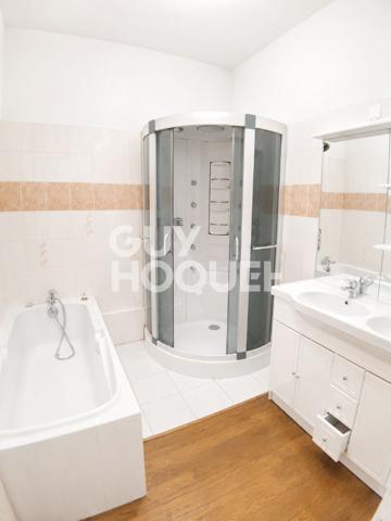 Appartement en RDC - Charme et confort au coeur de la ville