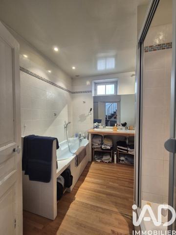 Maison à vendre 6 pièces 157 m² Fontainebleau