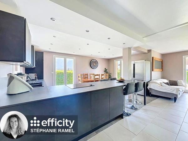 Maison 8 pièces - 150 m² Exclusivité efficity